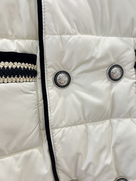 Пуховик на весну , кутка під Chanel