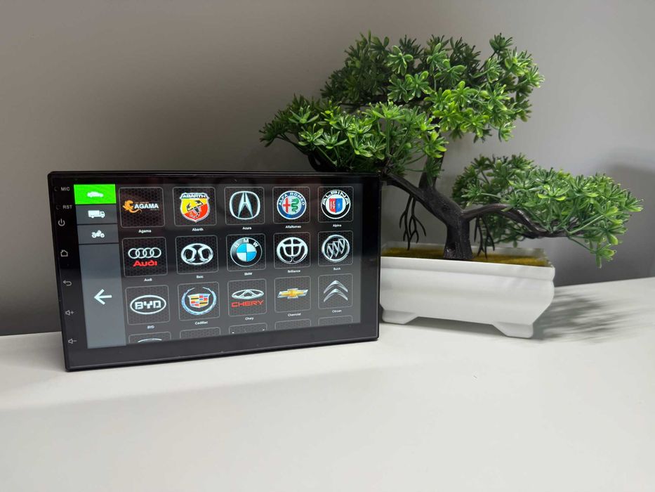 Radio Samochodowe Android GPS WiFi 2GBRAM 32G ROM Bluetooth USB Kamera