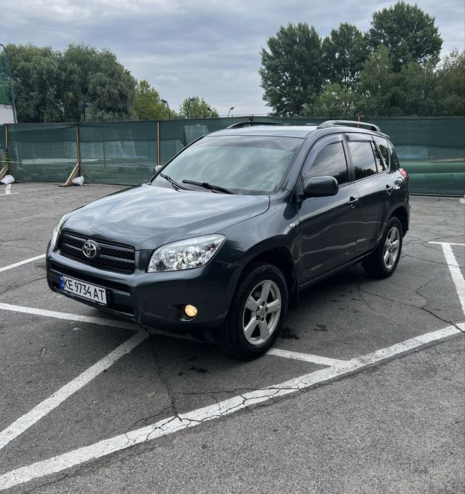 Продам Toyota RAV4 2007г автомат  2,0 газ/бензин