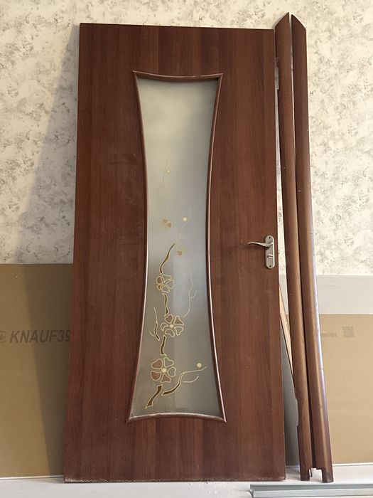 Продам міжкімнатні двері