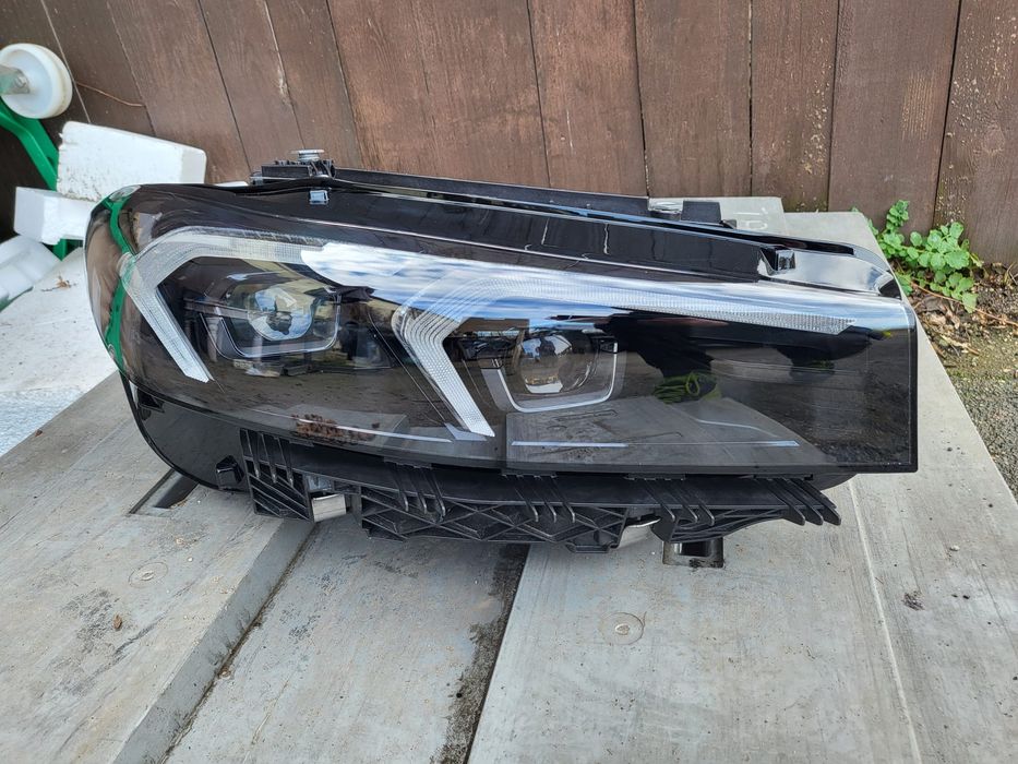 Lampa BMW G20 lci lift czarna Schadow