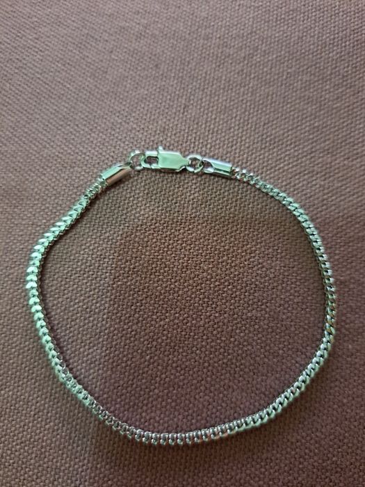 Pulseira simples em aço