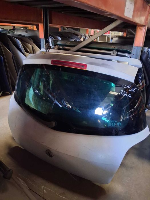 Tampa da mala Renault Clio 3 3 portas