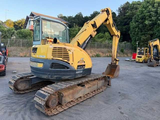 Гусеничний екскаватор Yanmar B7-5B