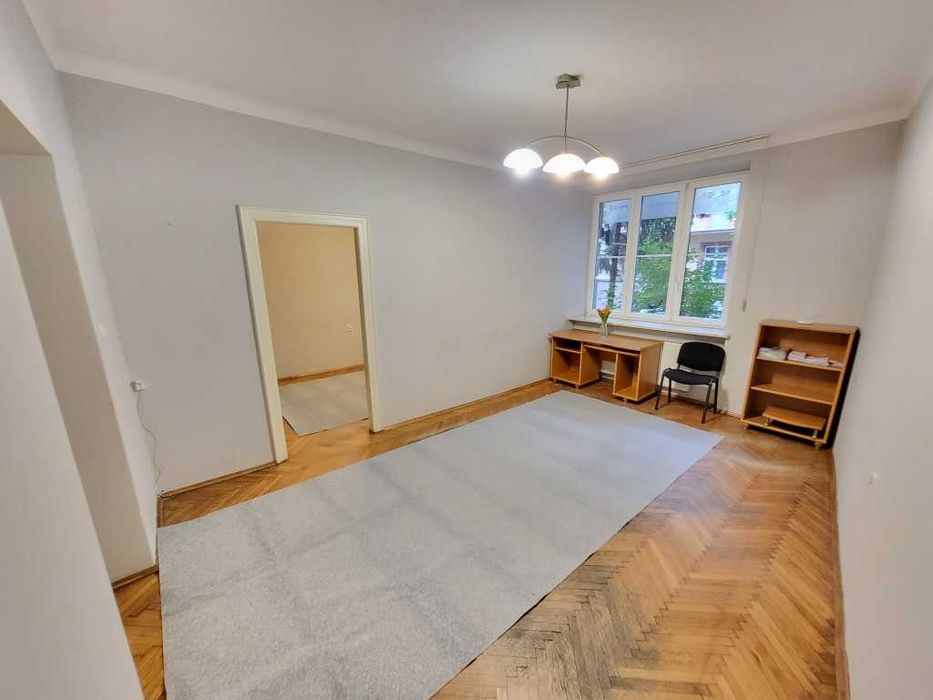 Józefitów 3 - mieszkanie 3-pokojowe 63 m² idealne pod kancelarię notarialną lub inne usługi - WOLNE od ZARAZ - Widok 3