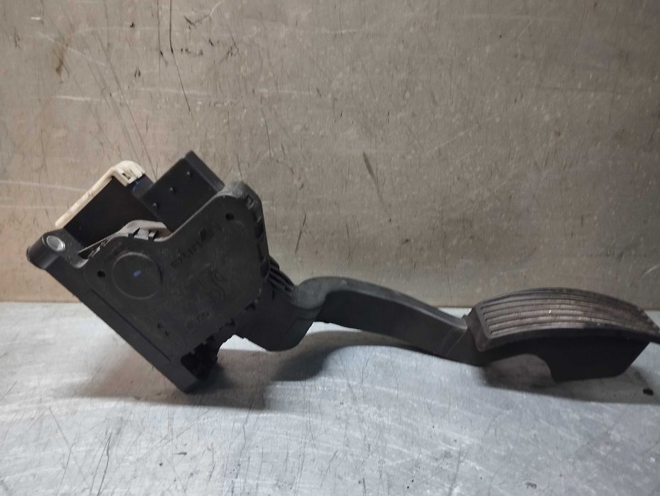 Potenciometro / Pedal Acelerador Opel Corsa D / E 13305804