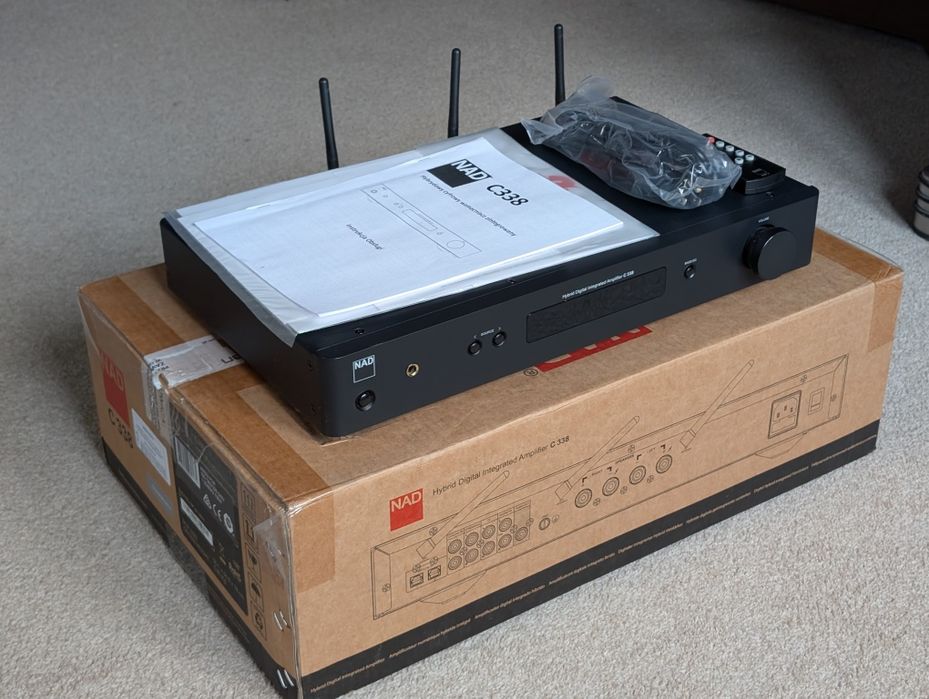 NAD C338 wzmacniacz zintegrowany streamer, stan bdb