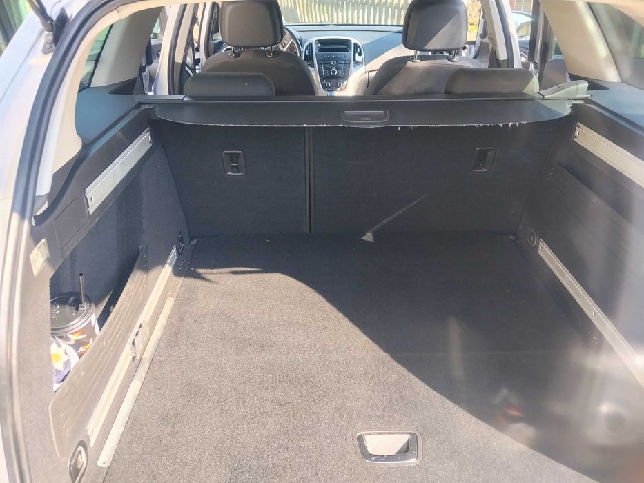 OPEL Astra j універсал
