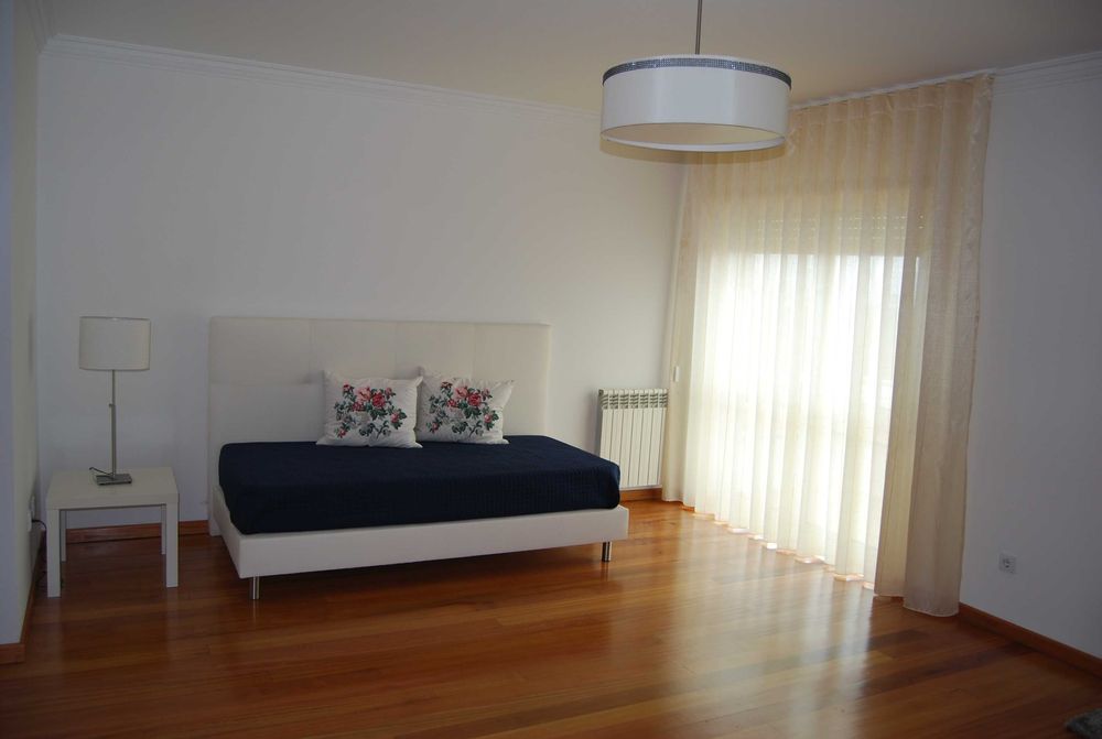 Quarto individual a estudante perto do Hospital Universitário, Coimbra