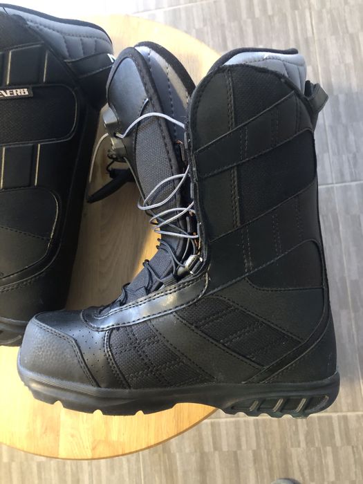 Сноубордичні черевики