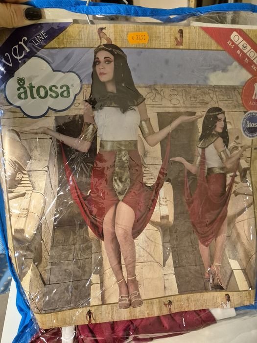 Vários fatos de carnaval