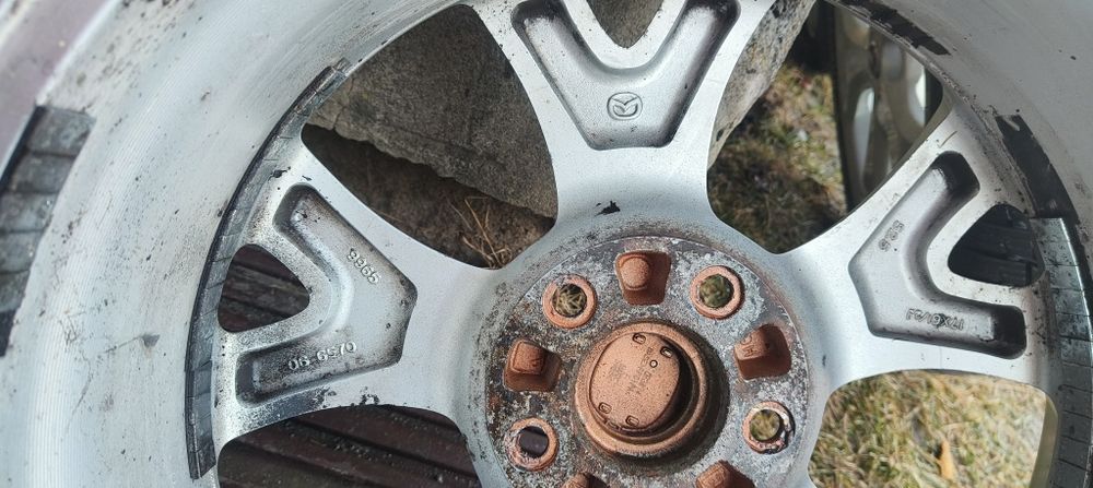 Felgi Koła 17  5x114,3  Mazda 3 5 6 Opony wielosezonowe