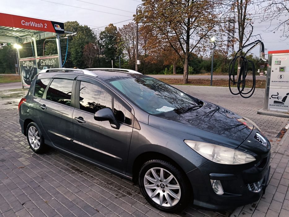 продам авто Пежо 308