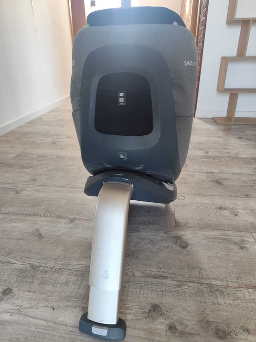 Fotelik samochodowy SWANDOO baza obrotowy