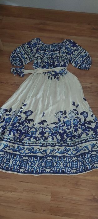 Sukienka zwiewna hiszpanka xl...L.. m..