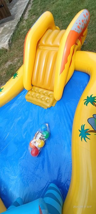 Basen ogrodowy, dziecięcy.