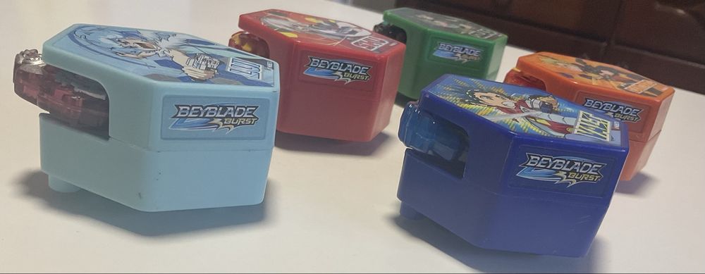 Lote de piões Beyblade Burst