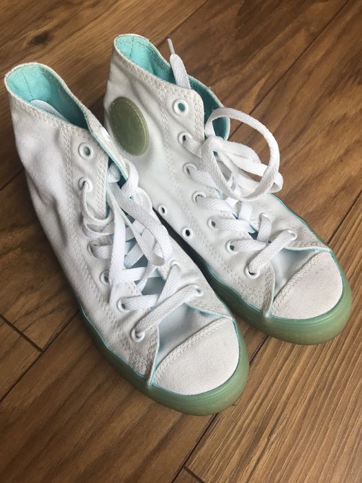 Converse długie białe rozmiar 34 stan bardzo dobry