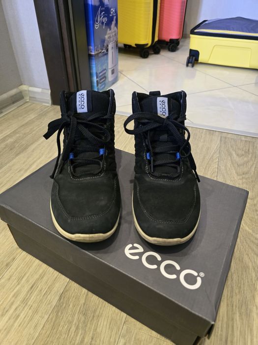 Оригінальні Ботинки чорні жіночі ECCO 38 років, ботинки Ecco