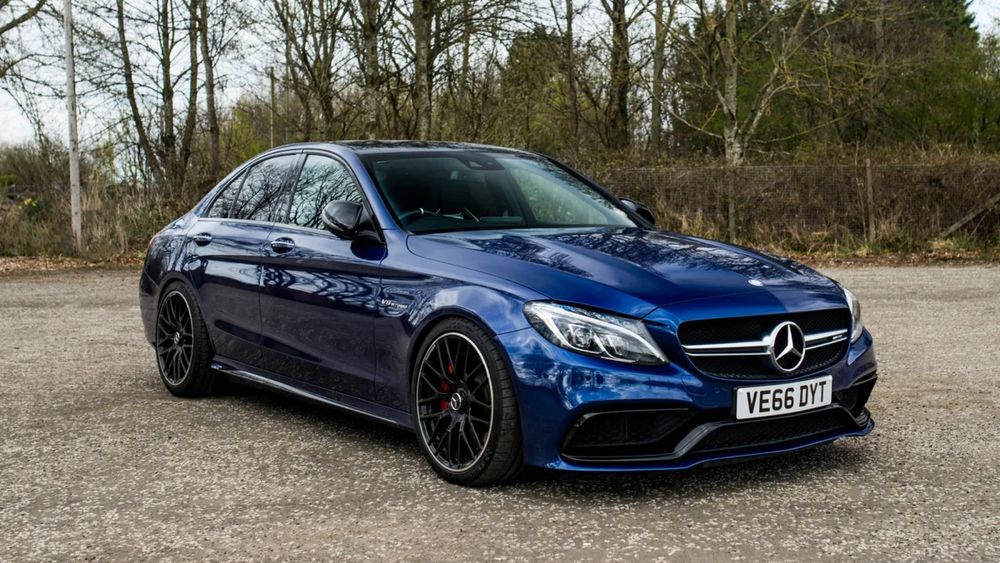 KIT DE CARROÇARIA PARA MERCEDES CLASE C W205 LOOK C63 AMG