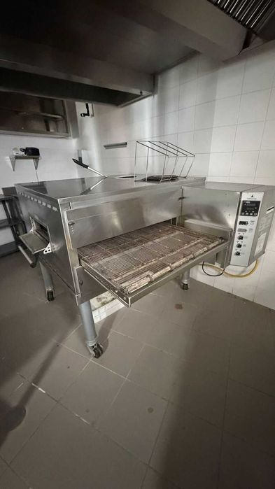 Forno de esteira Middleby Marshall (conveyor a gás)