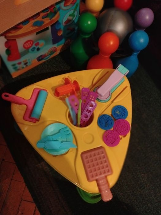 Іграшки обмін на смаколики