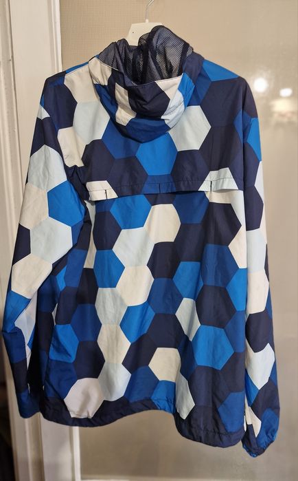 Kurtka wiatrówka marki Nike