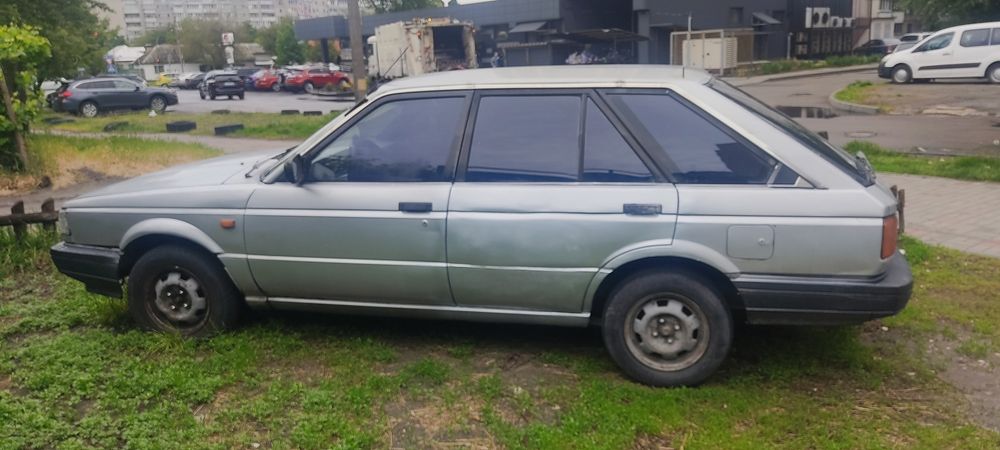 Продам хорошого нисанчика