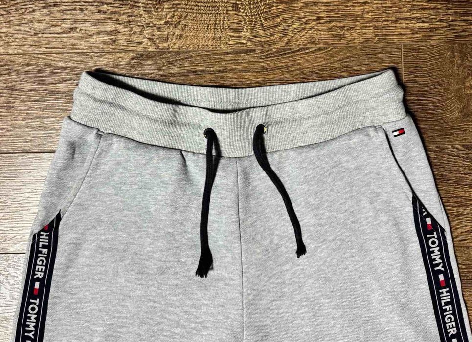 Спортивные брюки Tommy Hilfiger