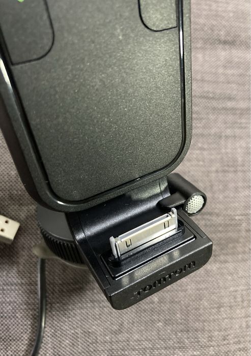 Tom Tom 4UOB2 Z1230 uchwyt do iphon -a.