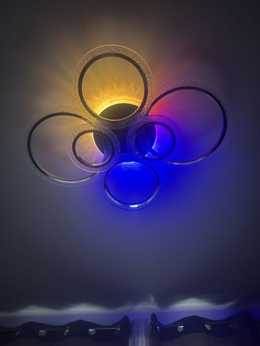 Żyrandol lampa sufitowa led rgb