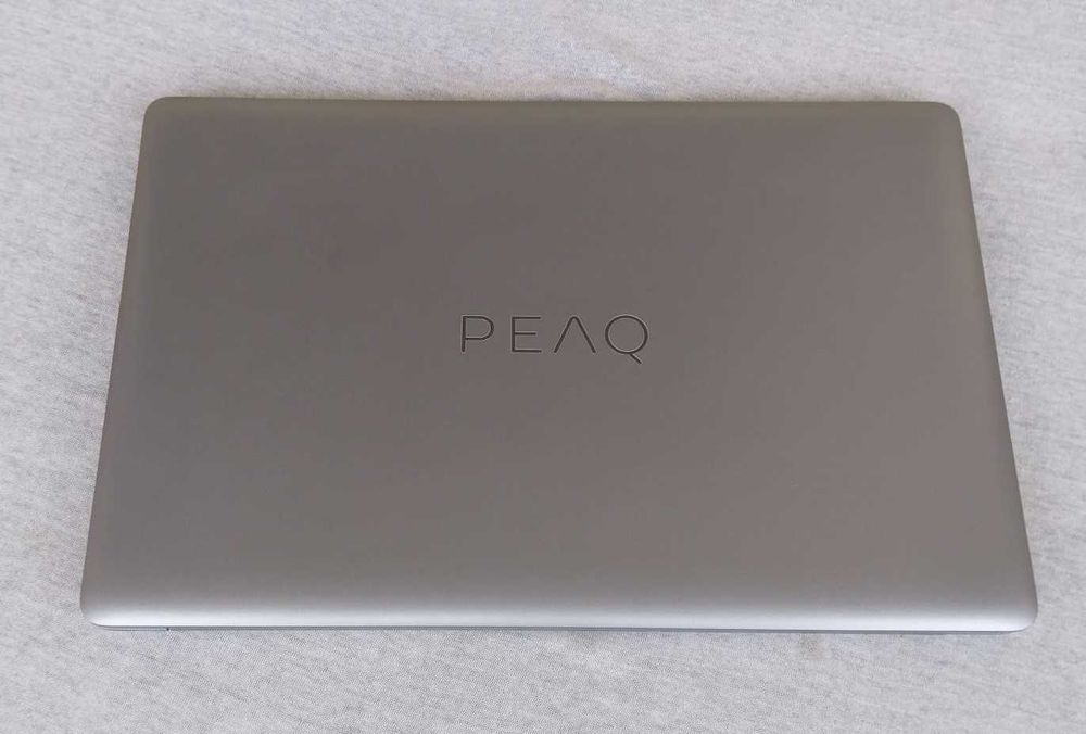 Notebook PEAQ C150 15,6" FHD/ i7-6560U/ SSD 180GB/ RAM 8 GB/ Iris 540