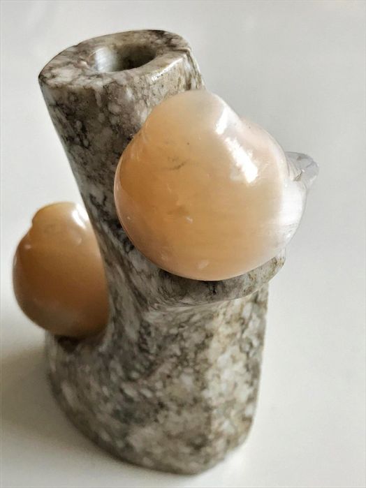 Скульптура,статуэтка-карандашница из натурального камня,сел