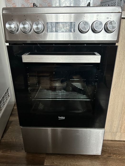 Kuchenka gazowo-elektryczna Beko termoobieg