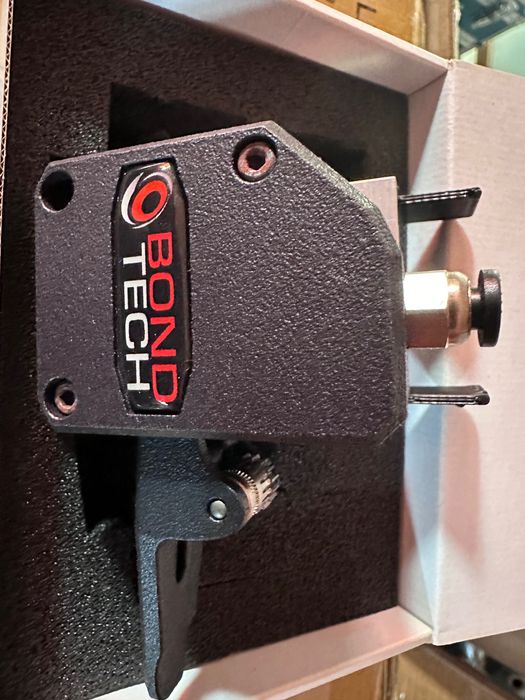 Extruder bondtech