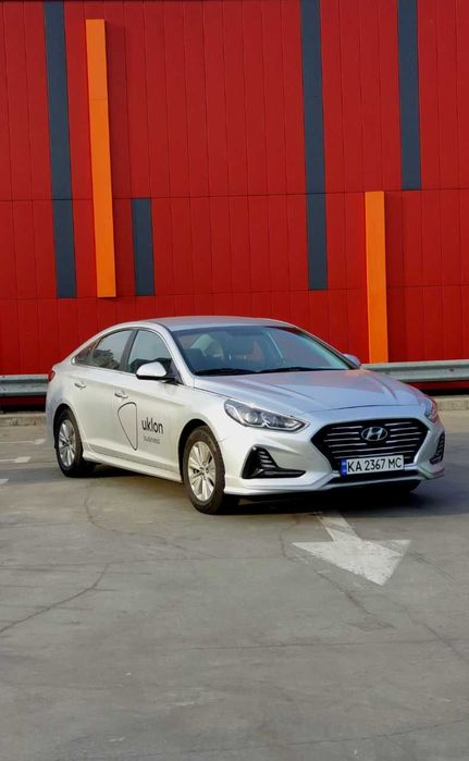 Аренда авто. Hybrid. Optima, Sonata. 2017р.