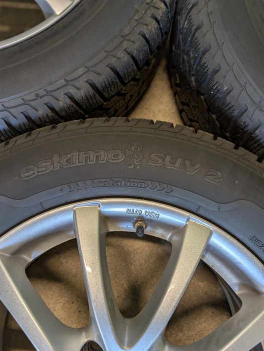 Komplet Alufelgi 17" Mazda z oponami