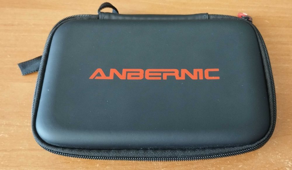 Anbernic RG DS (Black Red), чохол Anbernic в комплекті