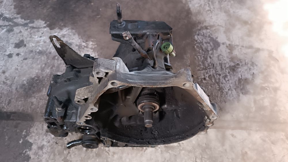 Коробка Перемикання Передач МКПП  Rover 400 1.9 Простий Дизель