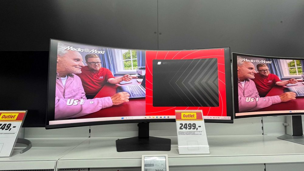 SAMSUNG Odyssey G7 LS40FG750EUXEN nr art. 1501311