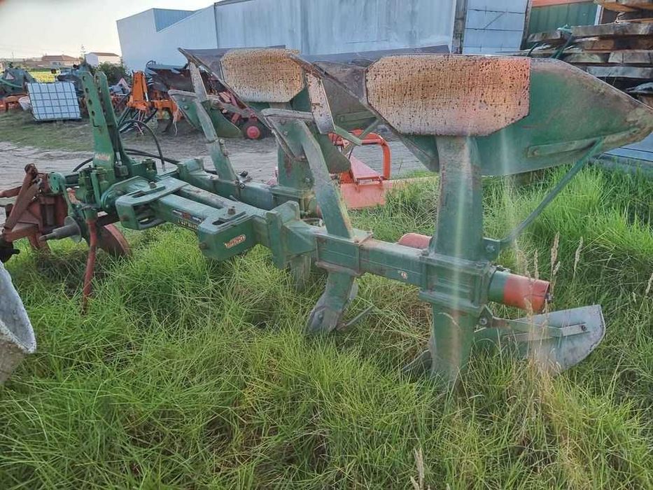 Charrua 2 ferros hidráulica non stop usada