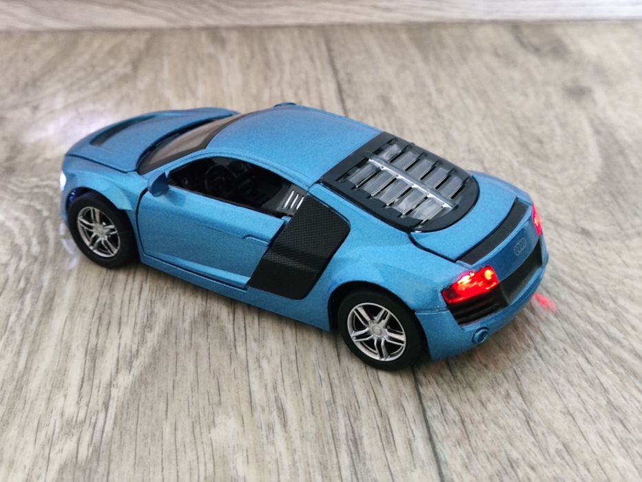 Колекційнійна модель Audi