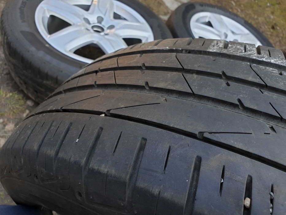 Felgi aluminiowe 18" 5x112 Audi Q5 z oponami letnimi