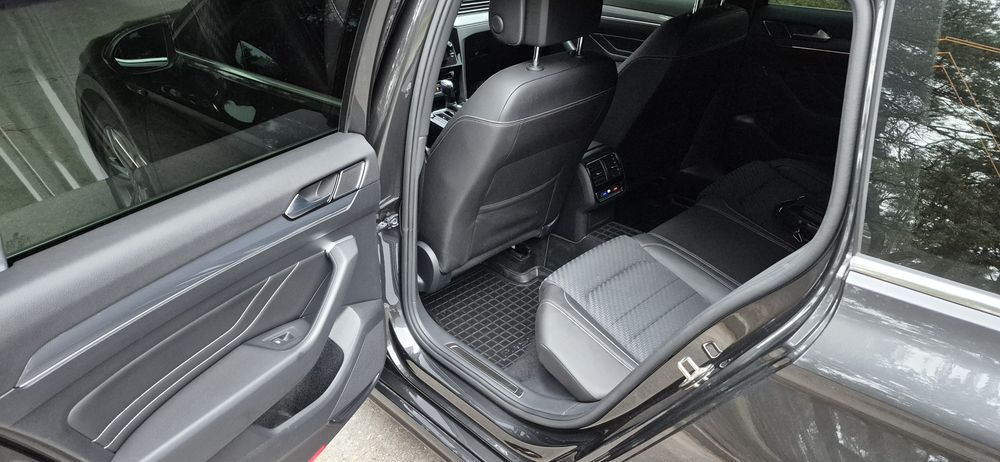 Продам Volkswagen Passat 2020р 2.0TDI в рідній фарбі та пробігом 207т.