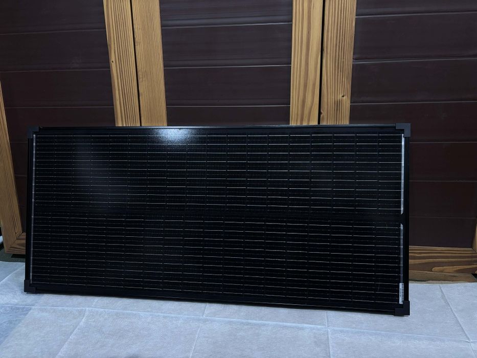 Panel Solarny 100W 1500V 25A
Klasa towaru ll 
Panel ma Wymiary 101cm x