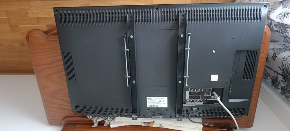 TV  Samsung 39 polegadas Modelo LE32S81B
Modelo: LE32S81B