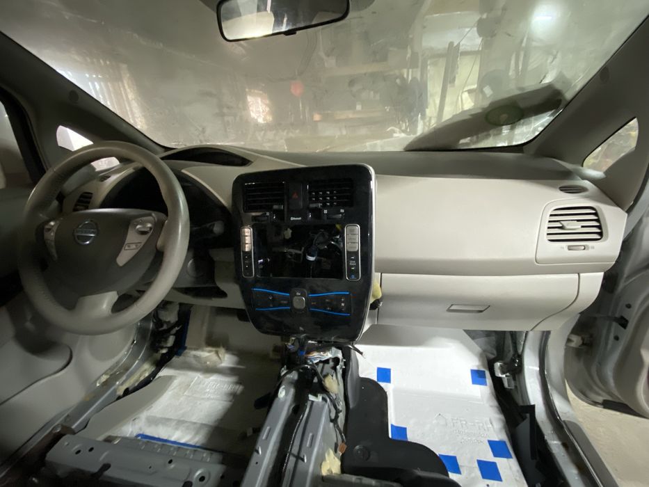 Торпеда Nissan Leaf