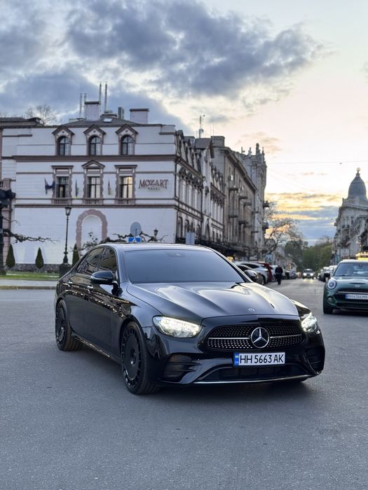 Mercedes-Benz E350 2022