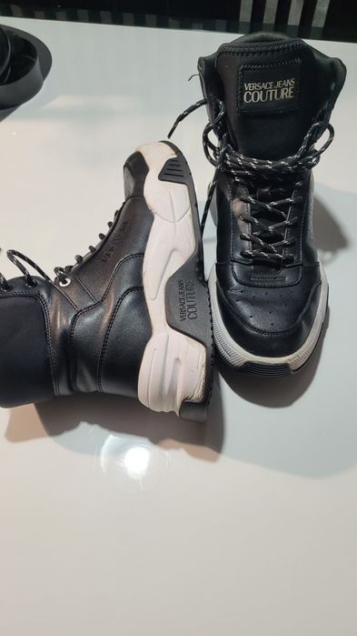 Buty sportowe sneakersy za kostkę czarne Versace Jeans Couture