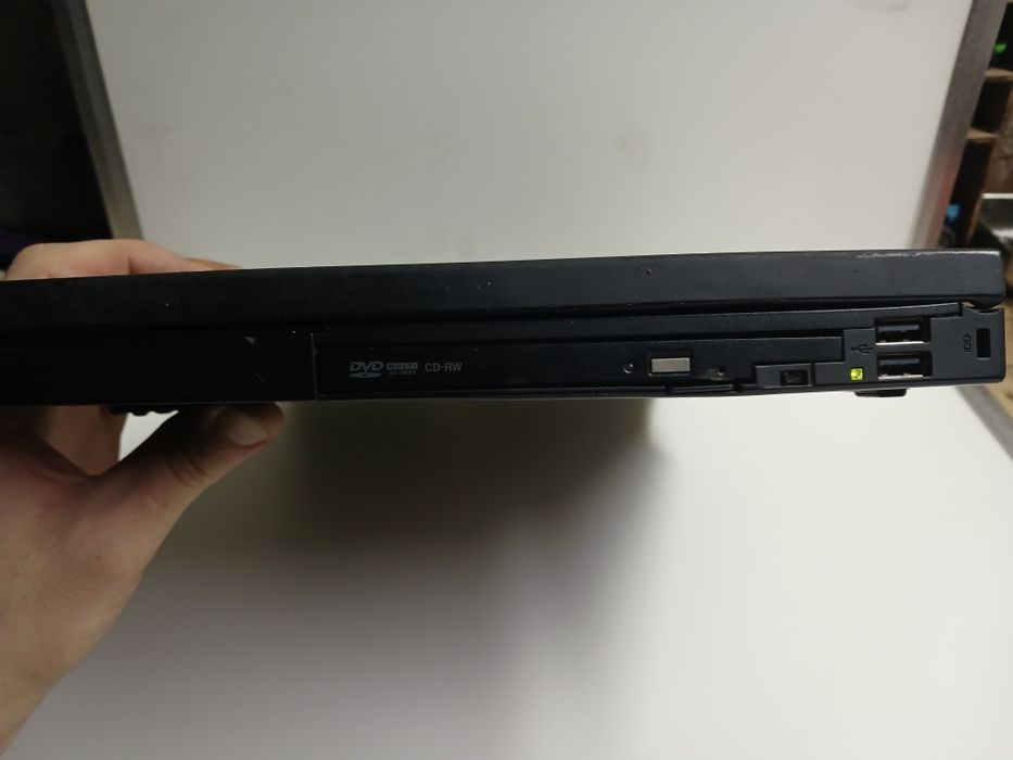 Продам ноутбук Леново T61p